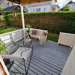 Spacious And With A Private Garden, Free Parking And Free Ev Recharging *